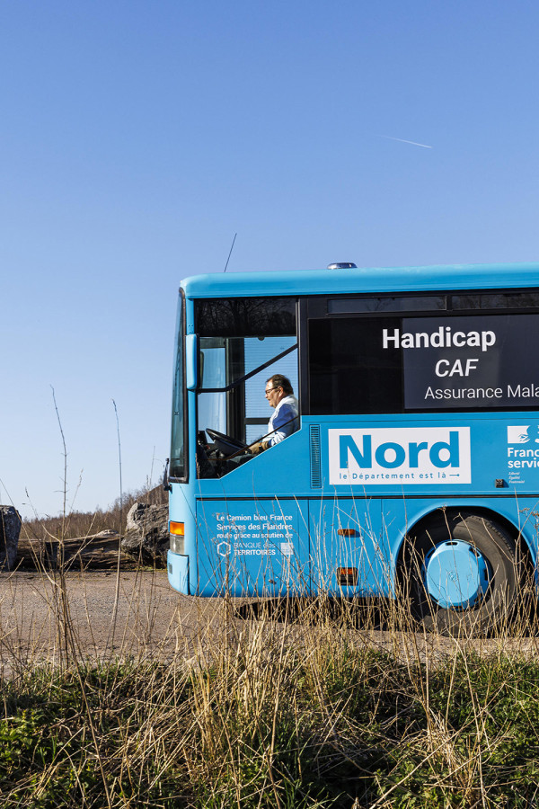 Le Camion bleu à Ostricourt Le 19 déc 2024